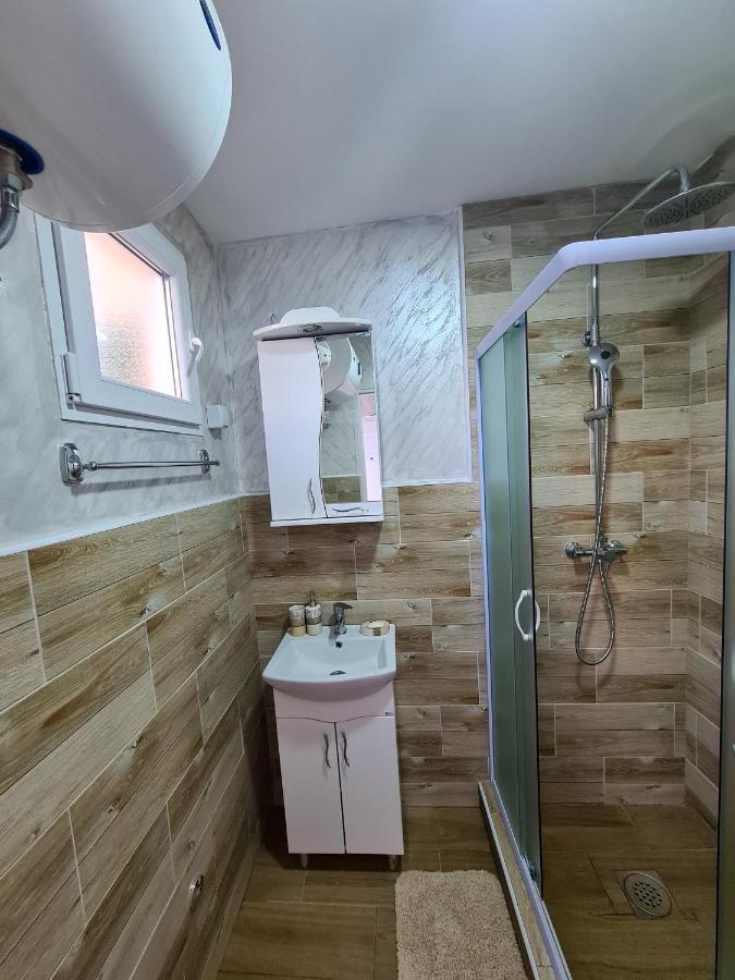 Apartmani Kuljanin Donji Milanovac Zewnętrze zdjęcie