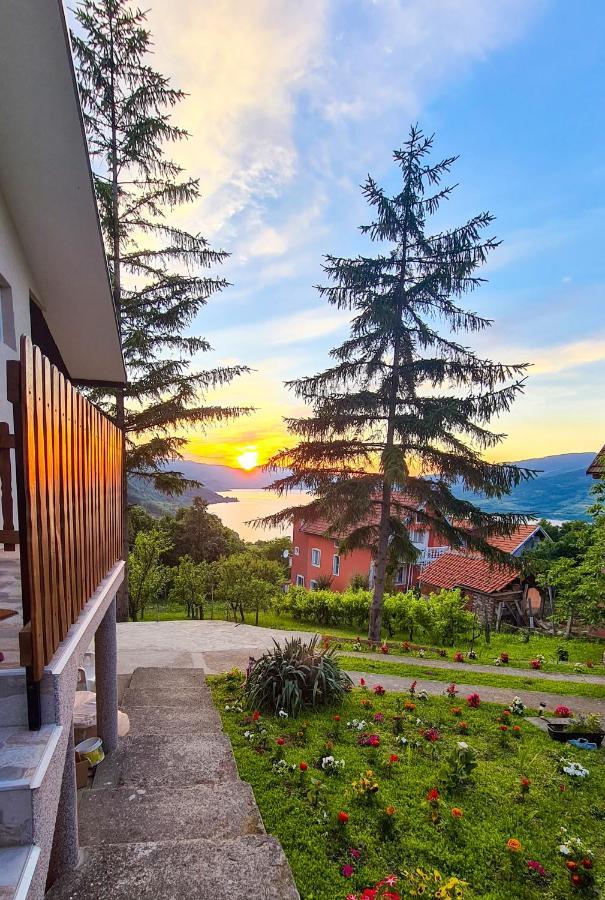 Apartmani Kuljanin Donji Milanovac Zewnętrze zdjęcie